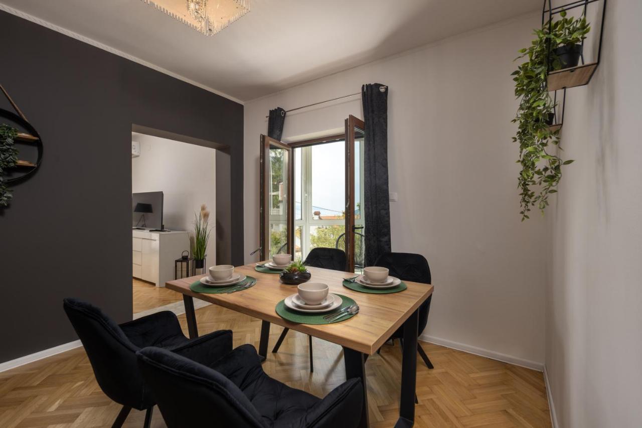 Villa Adriatic, Apartment Chiara With Sea View And Heated Swimming Pool, Free Private Parking, Icici Exterior photo